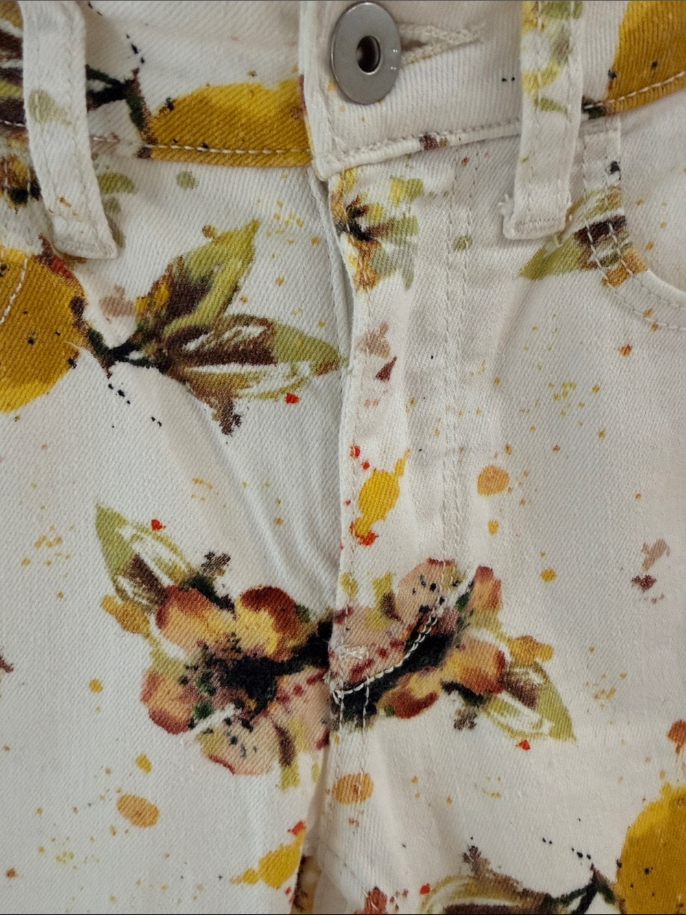 Pilcro White High-Rise Jeans with Yellow Lemon & Floral Print - Picture 4 of 8
